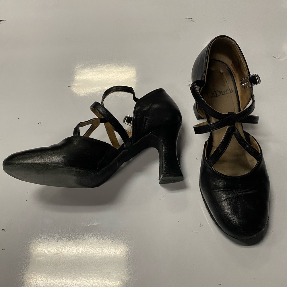 LaDuca Character Shoes “Elizabeth” 3” Soft Sole